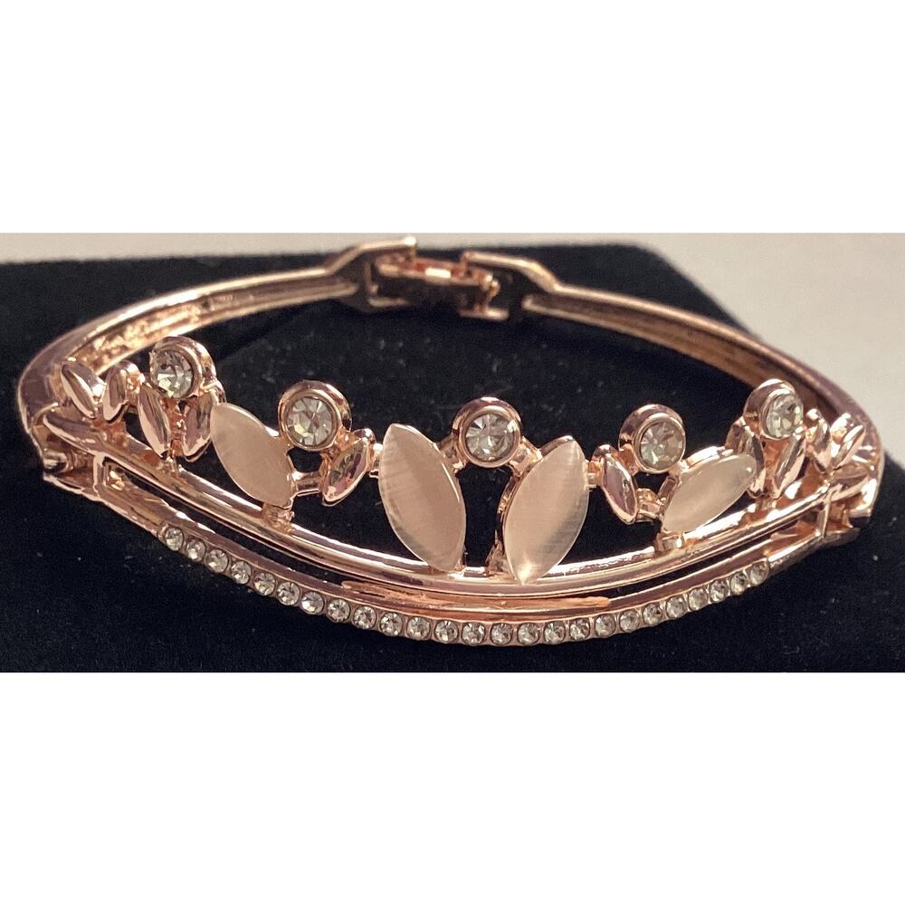 2507 NWOT Rose Gold Bracelet Bangle With Pink Beads and Cubic Zirconia Crystals